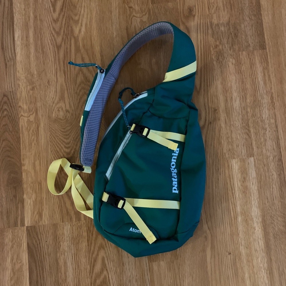 PATAGONIA // Atom Sling Bag